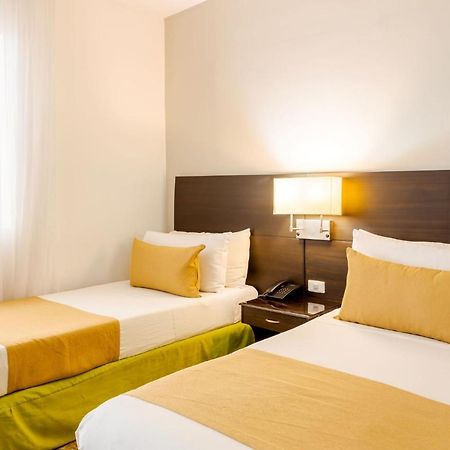 Hotel Manantial Melgar Torre 2 Luaran gambar